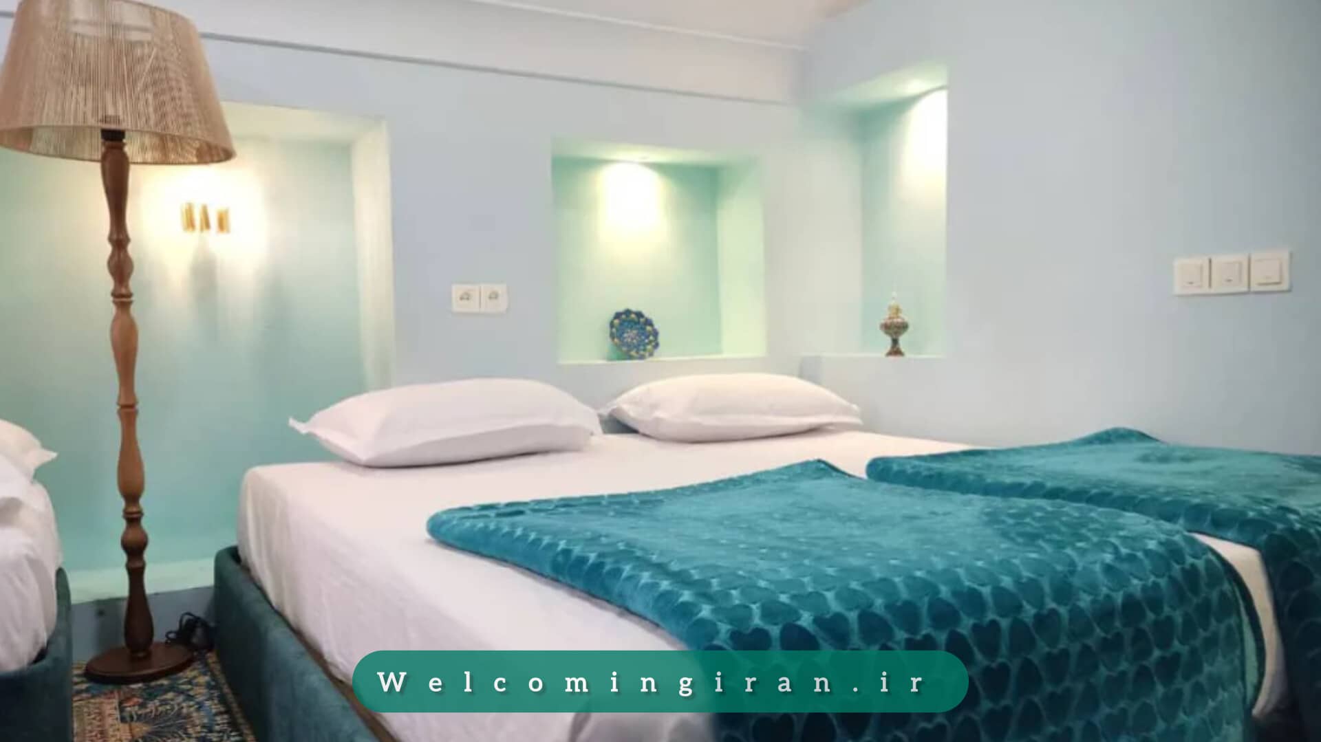 اقامتگاه بومگردی مونگ خرم آباد اقامتگاه بومگردی مونگ خرم آباد