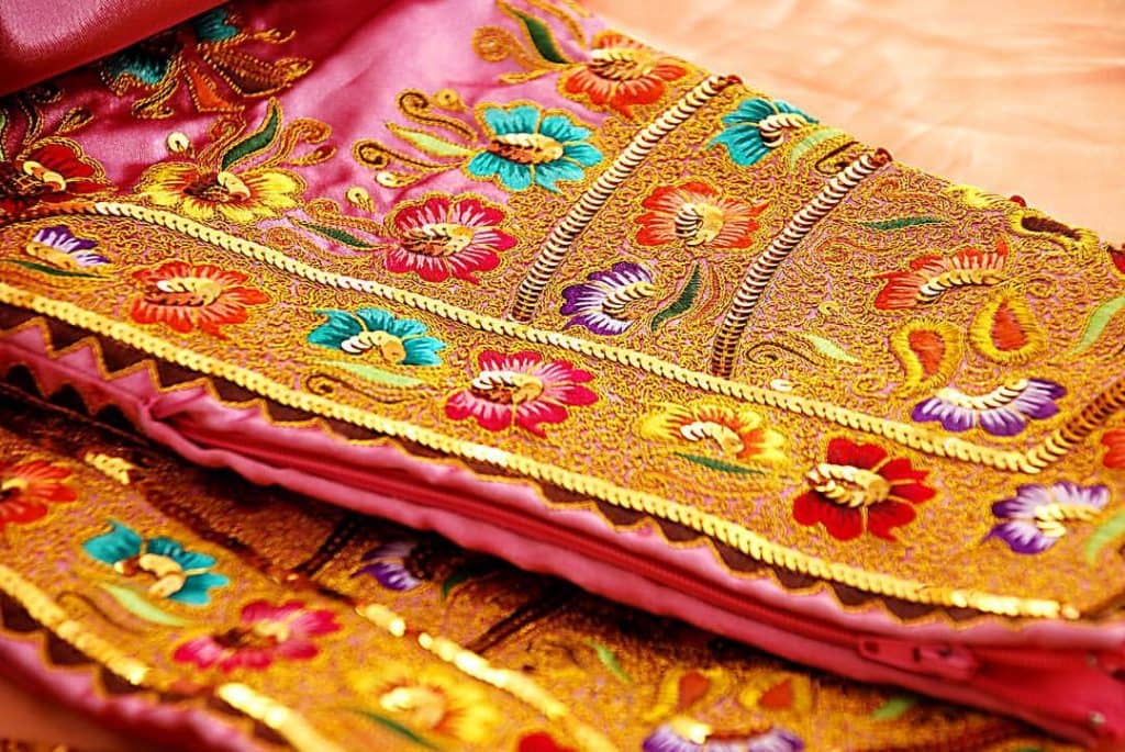 گلابتون دوزی